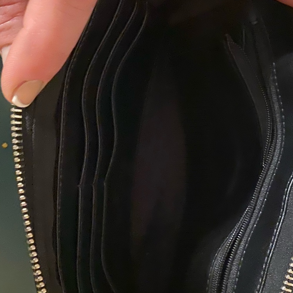 Large wristlet - Picture 3 of 4